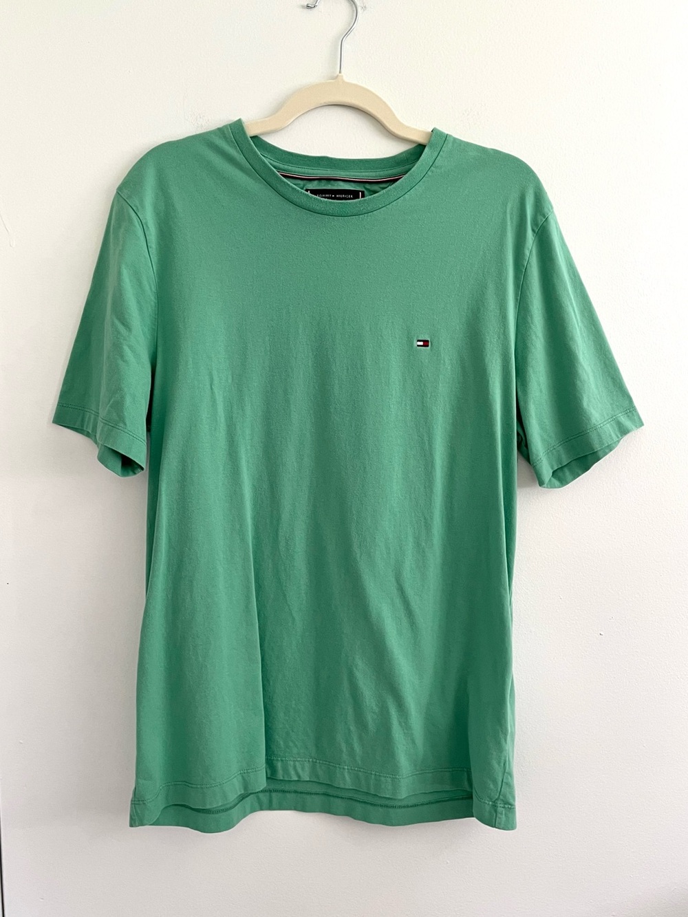 Tommy Hilfiger Men’s Mint Green Short Sleeve Crewneck Regular Fit T-Shirt Large